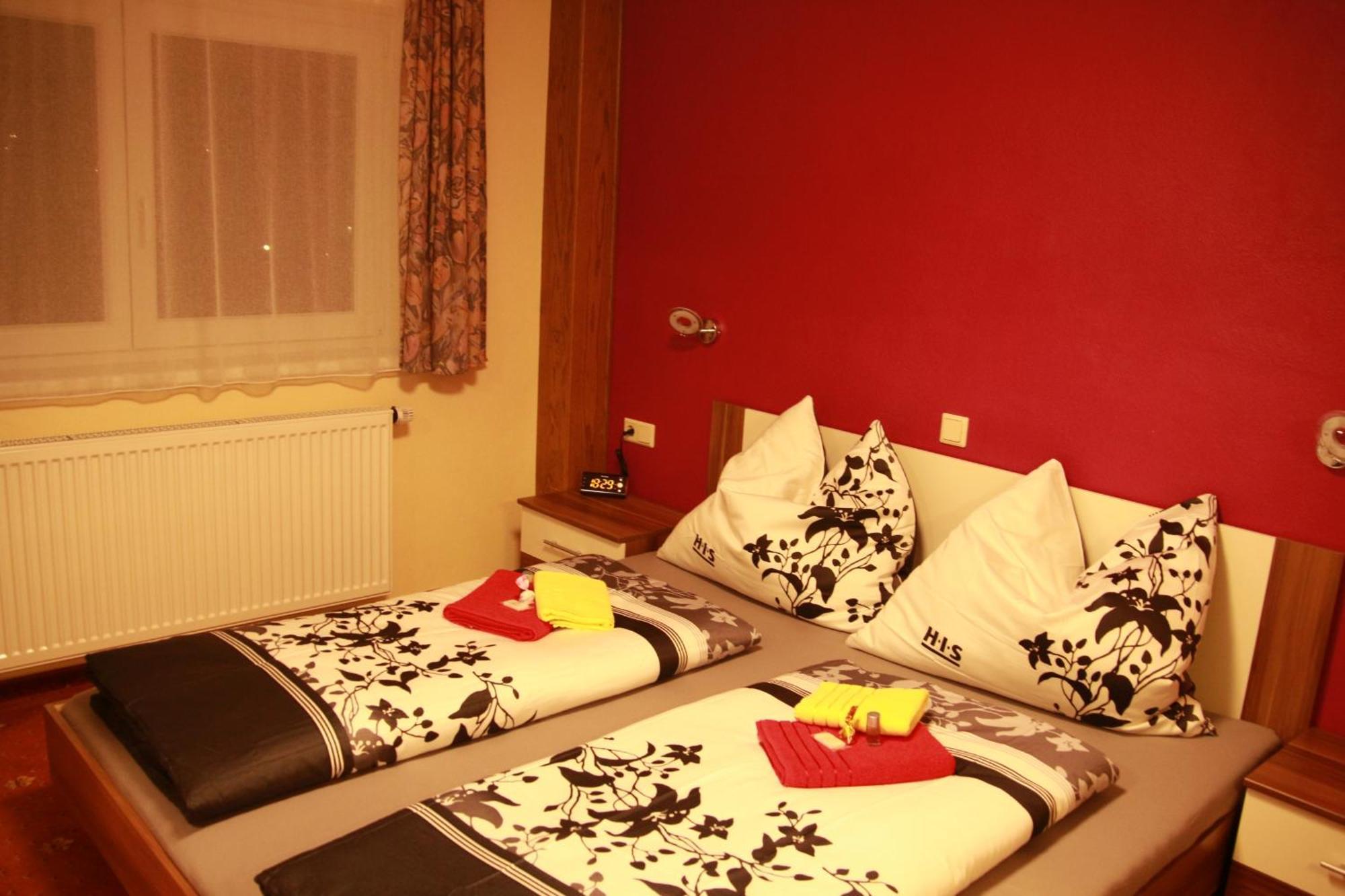 Haus Kartoner Hotel Schladming Cameră foto